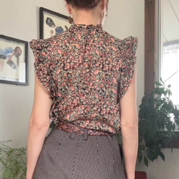 BB Dakota Floral Ruffle Sleeve Top - 100% Cotton - Size M - Picture 10 of 10